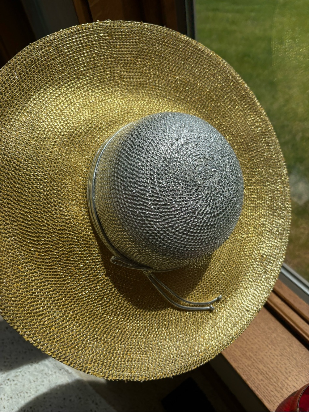 Rare Vintage Sonni Gold Silver Sequin Hat 👒 with Silver Bow WOW! - Picture 5 of 10